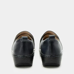 Orygin Navy Shoe