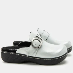 Osmosis Silver White Shoe