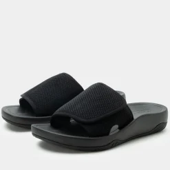 Ova8tion Raven Sandal