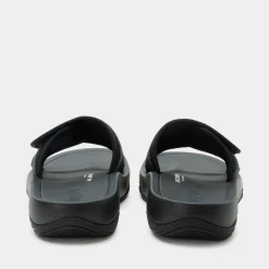 Ova8tion Raven Sandal