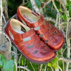 Pesca Garnet Sandal