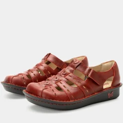 Pesca Garnet Sandal