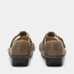 Pesca Stones Throw - Web Exclusive