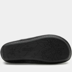 Pesca Stones Throw - Web Exclusive
