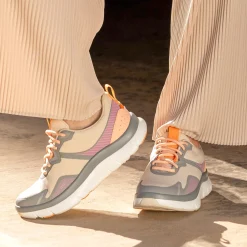 Procession Bone Shoe