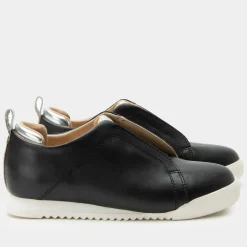 Reah Black Shoe