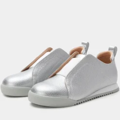 Reah Silver Shoe