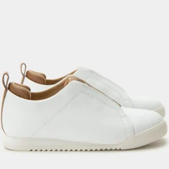 Reah White Shoe