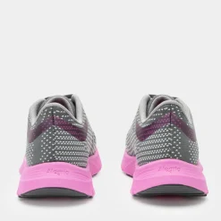 Rize Fuchsia Pop Shoe