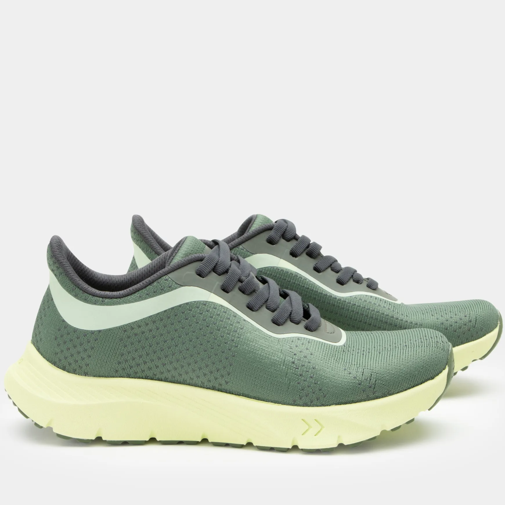 Rize Matcha Pop Shoe