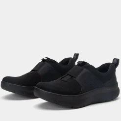 Rotation Black Shoe