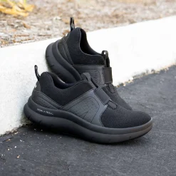 Rotation Black Shoe