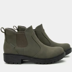 Rowen Relaxed Moss Boot
