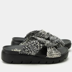 Rylie Birds Of A Feather Sandal