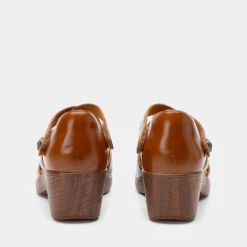 Savina Luggage Shoe