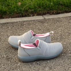 Savvie Dove Shoe