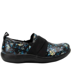 Savvie Passionate Shoe
