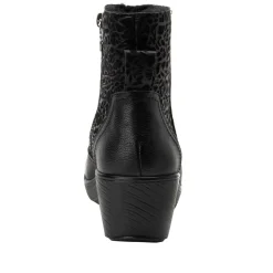 Scarlett Black Boot
