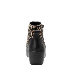 Serina Tundra Boot