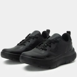 Solstyce Black Out Shoe