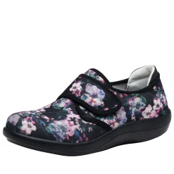 Spright Decorum Shoe