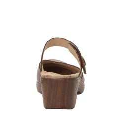 Sydni Clay Shoe