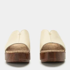 Triniti Ivory Sandal
