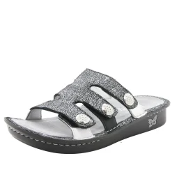 Venice Chirpy Pewter Sandal