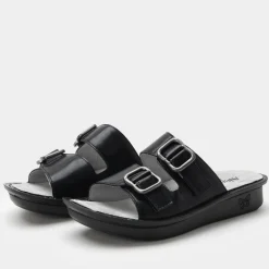 Verah Black Sandal
