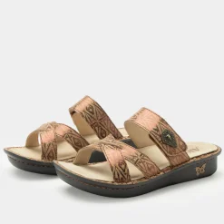 Victoriah Relic Sandal