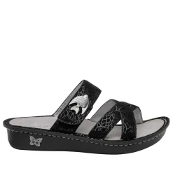 Victoriah Somethings Fishy Sandal