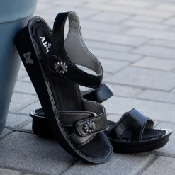 Vienna Black Sapphire Sandal