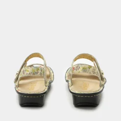 Vienna Good As Gold Sandal