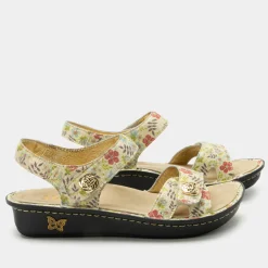 Vienna Good As Gold Sandal