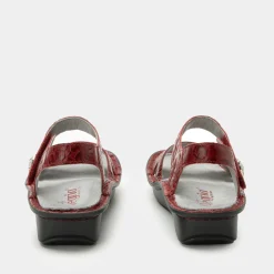 Vienna Loretta Roja Sandal