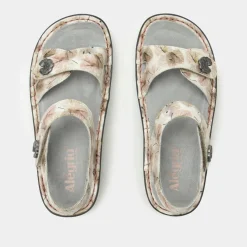 Vienna Soft As I Leaf You Sandal
