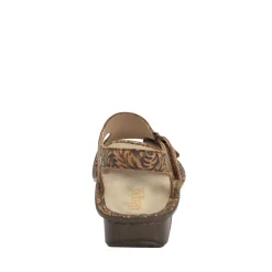Viki Country Road Sandal