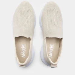 Waze Sand Shoe